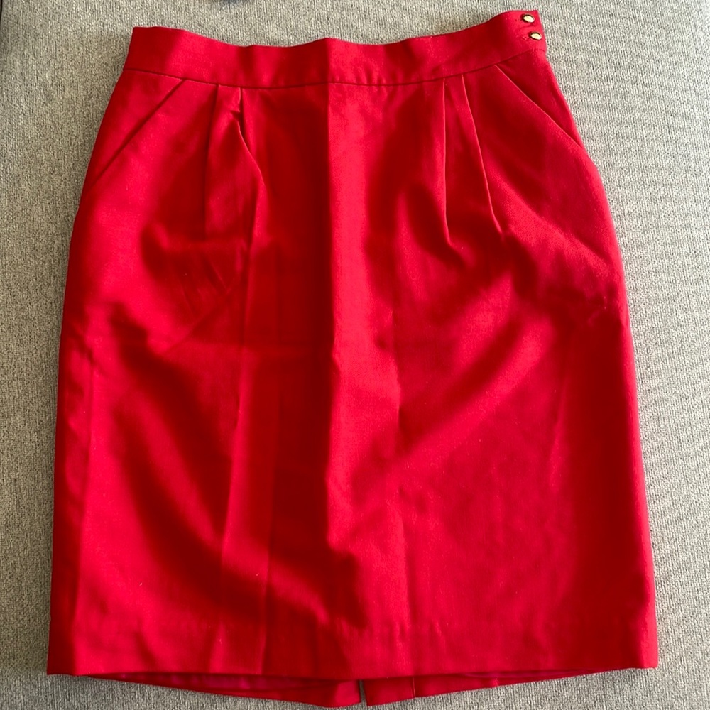 Tommy Hilfiger Red Pencil Skirt with Gold Button Details on the Side Size 6